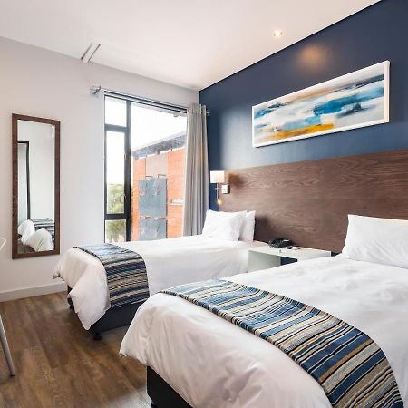 Aha Kathu Hotel エクステリア 写真