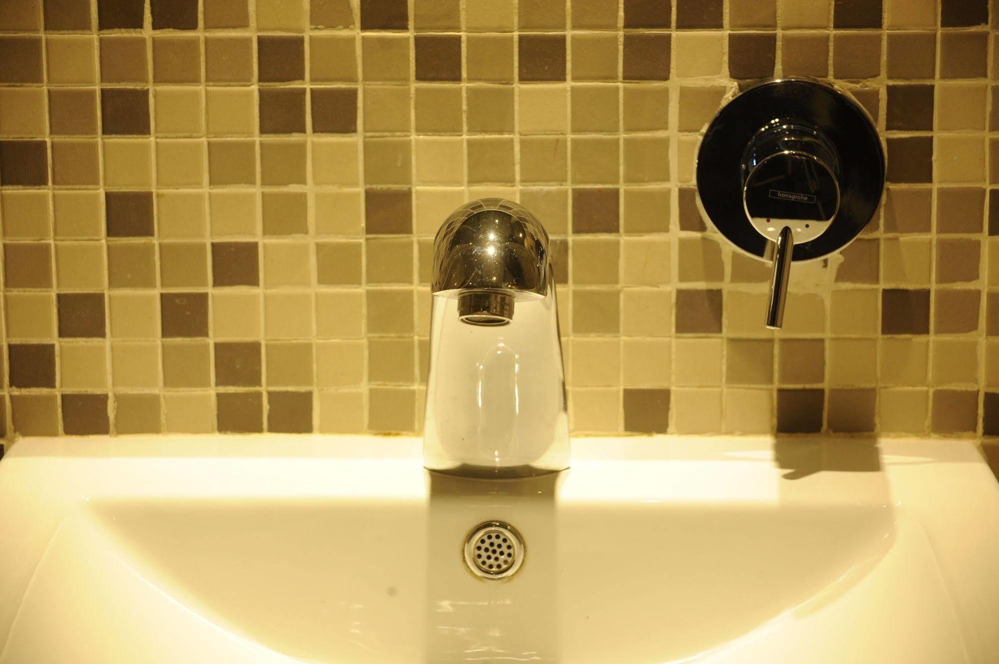 Aha Kathu Hotel エクステリア 写真