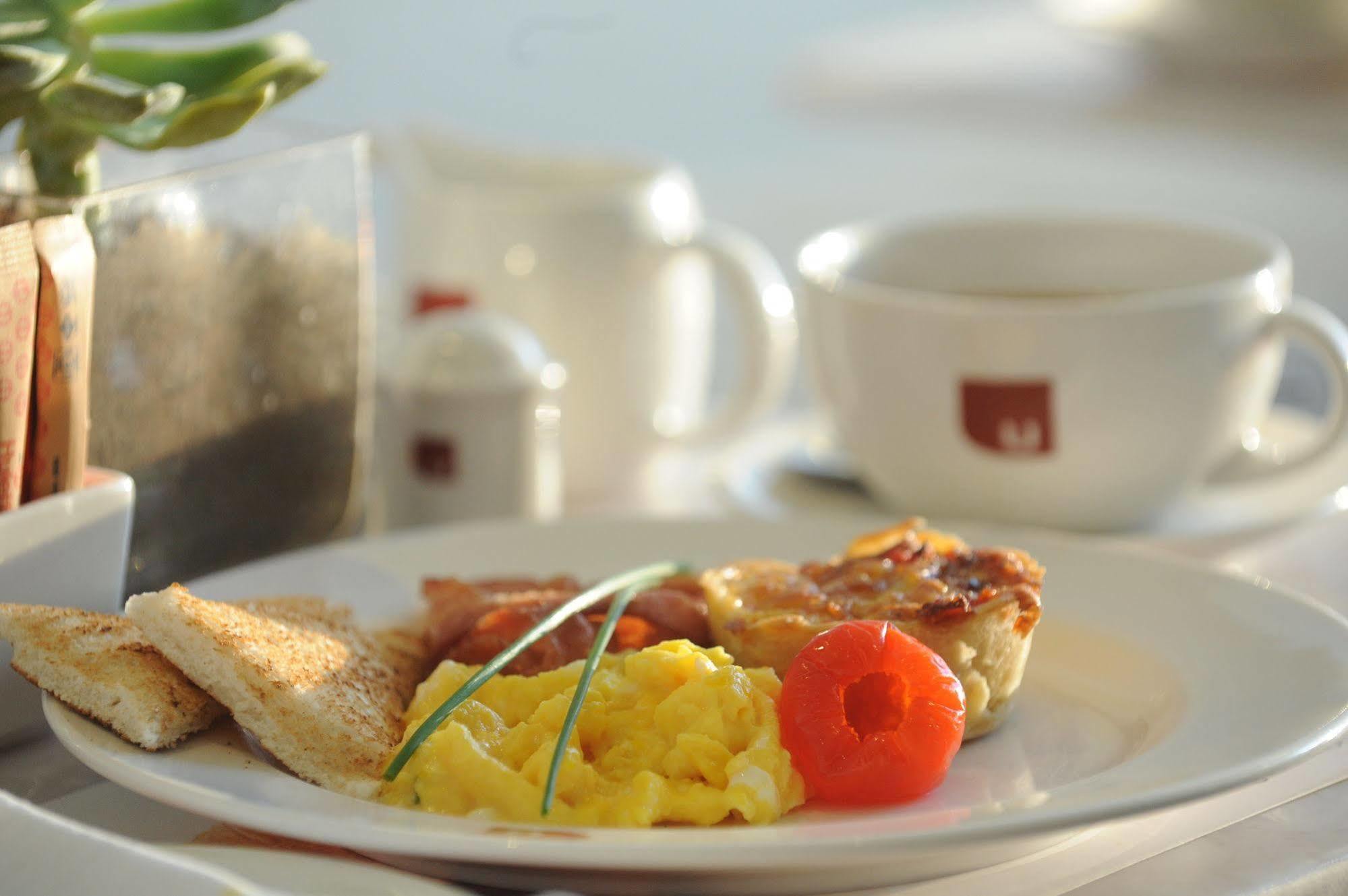 Aha Kathu Hotel エクステリア 写真