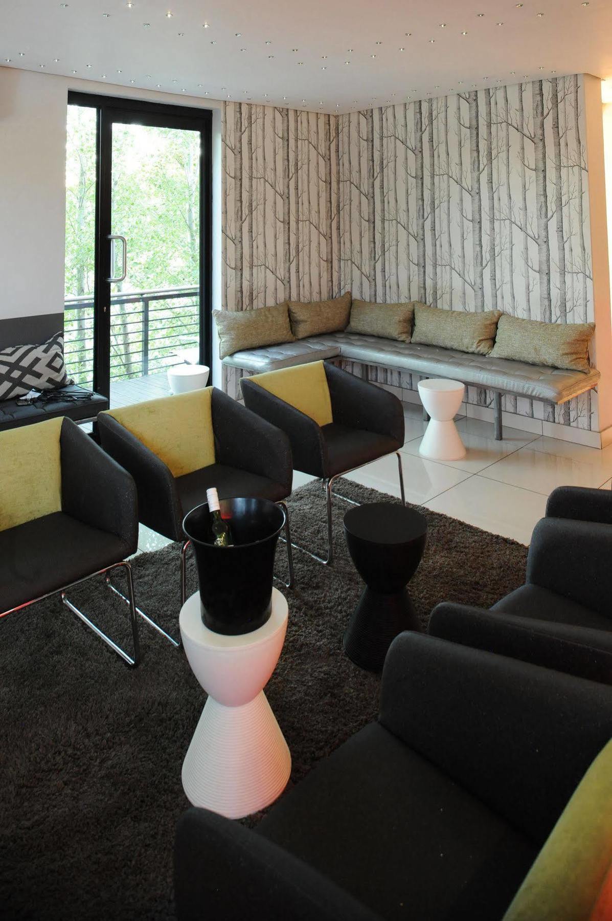 Aha Kathu Hotel エクステリア 写真
