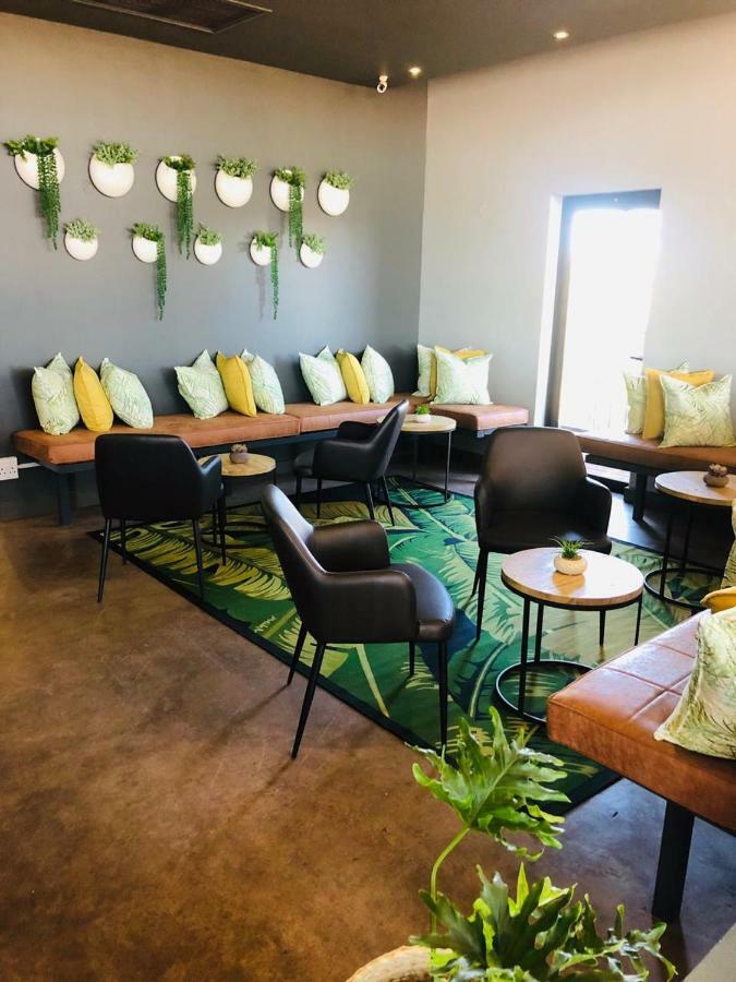 Aha Kathu Hotel エクステリア 写真