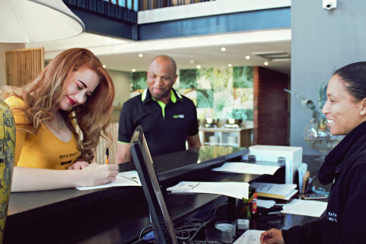 Aha Kathu Hotel エクステリア 写真
