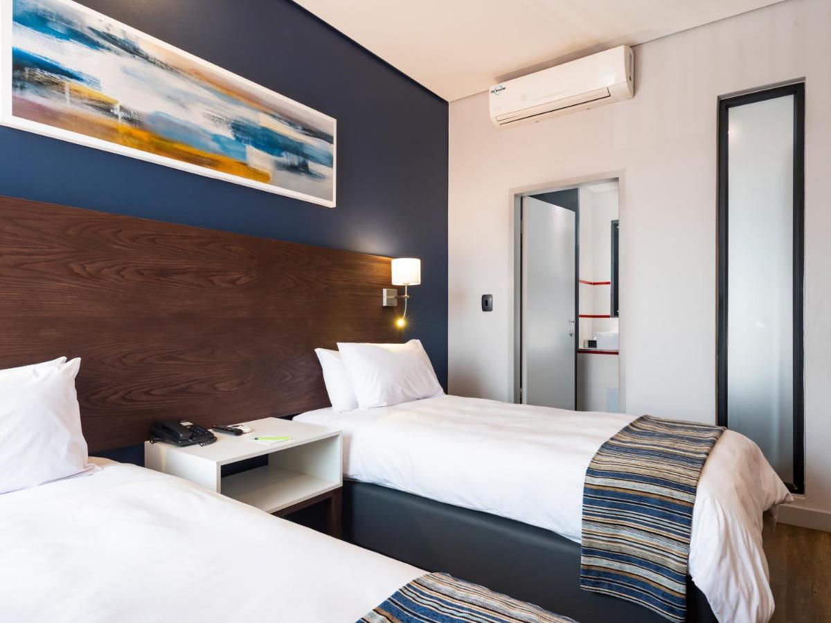 Aha Kathu Hotel エクステリア 写真